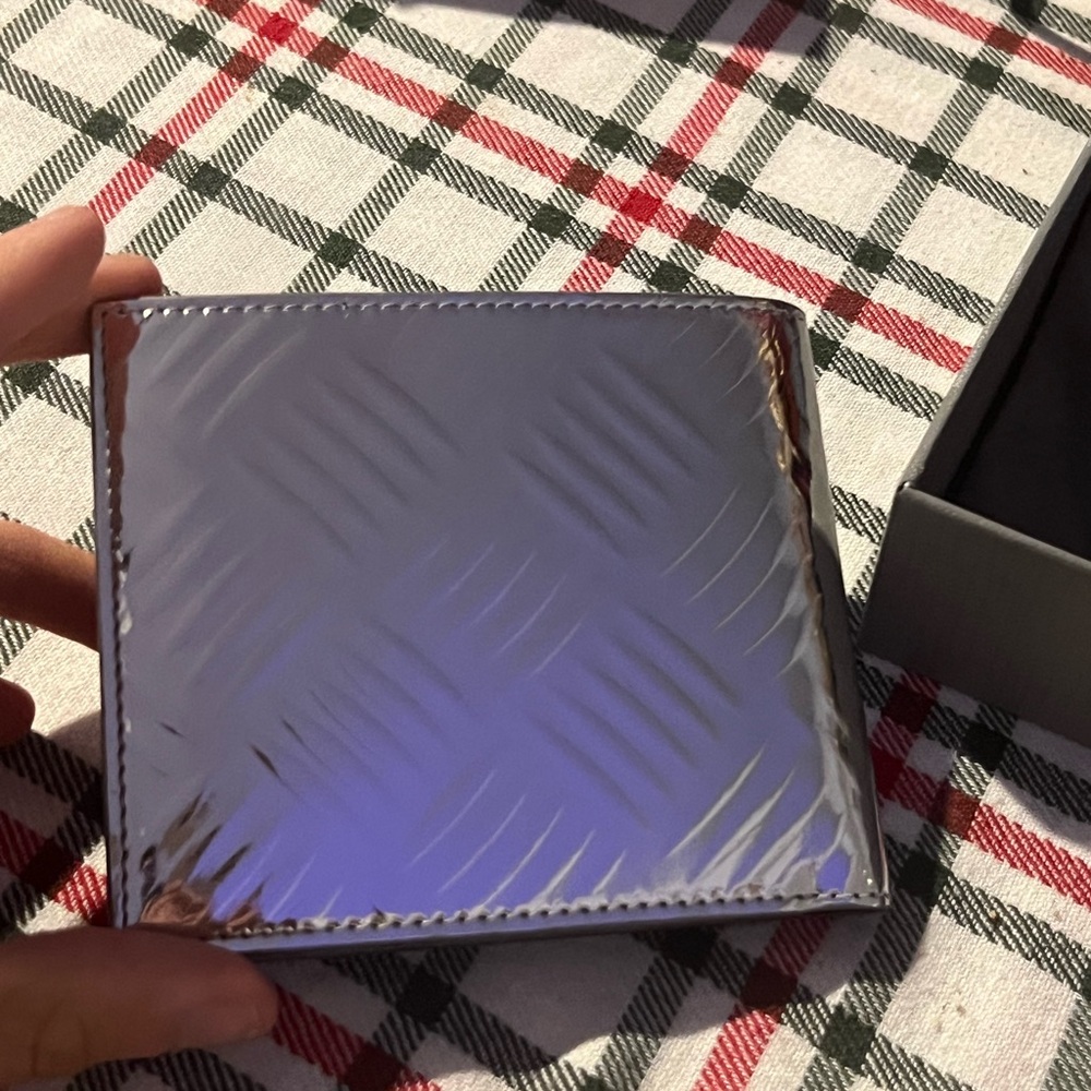 Balenciaga Silver Wallet - Picture 3 of 4